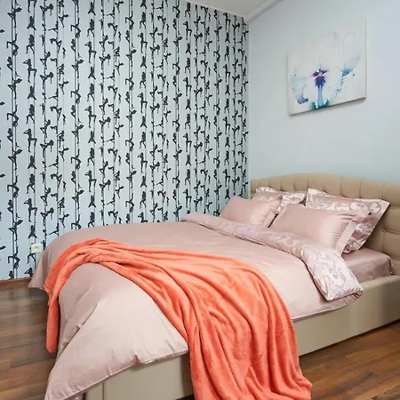 Apartment Studiominsk 2 *